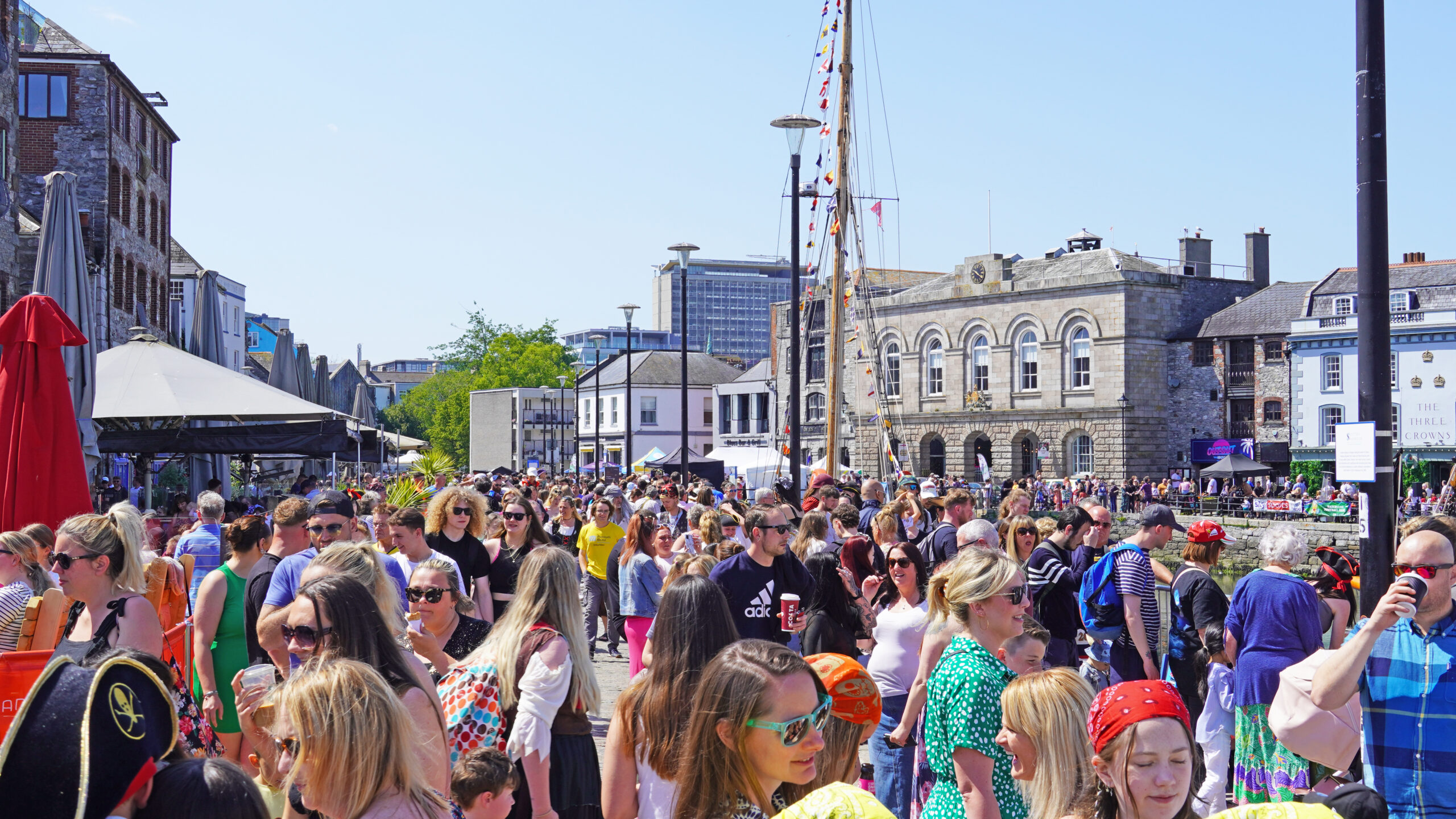 Tall ship at Plymouth barbican